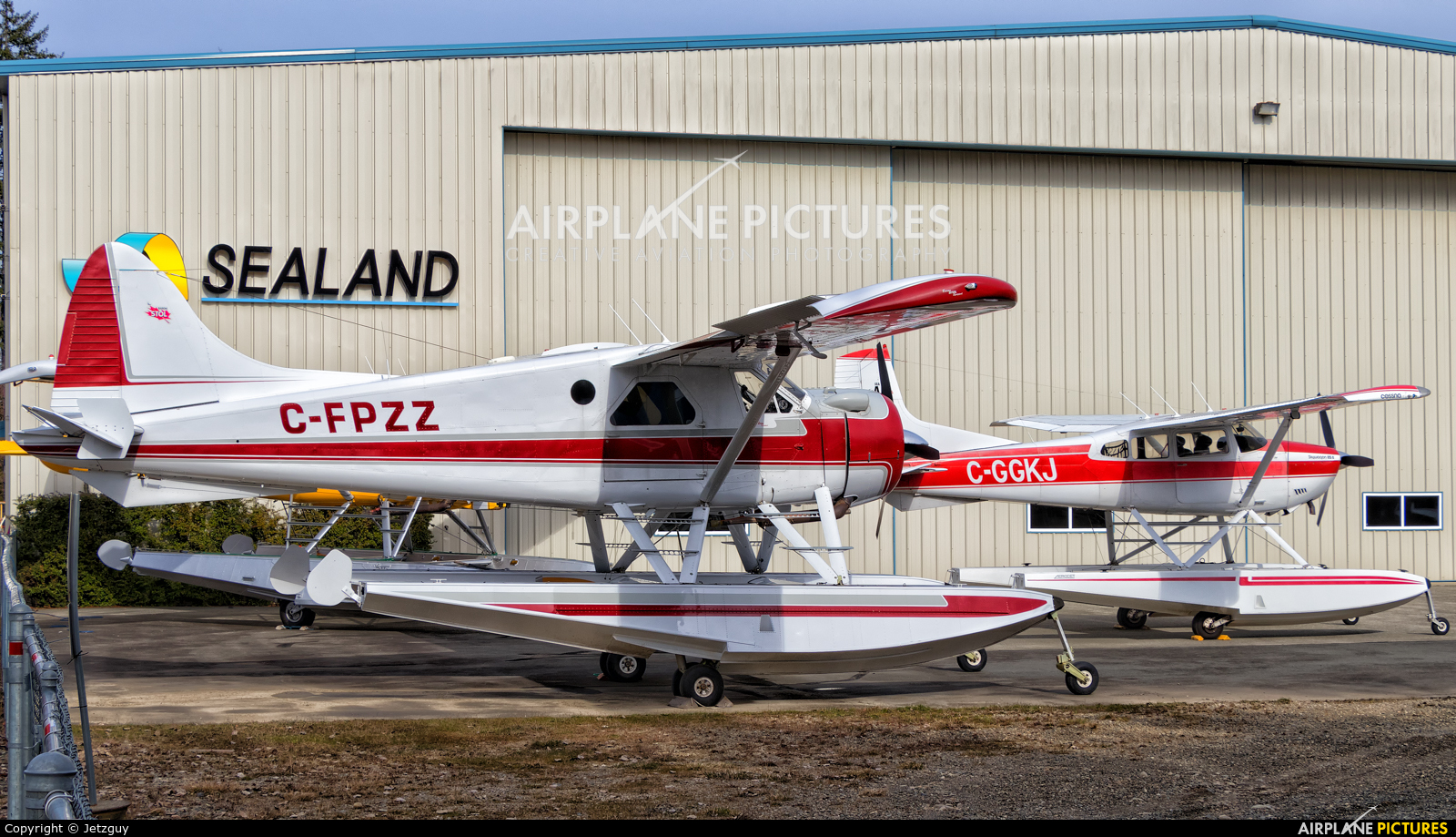 Private C-FPZZ aircraft at Campbell River Airport