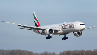 A6-ECU - Emirates Airlines Boeing 777-300ER