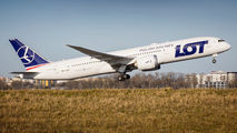 SP-LSA - LOT - Polish Airlines Boeing 787-9 Dreamliner aircraft
