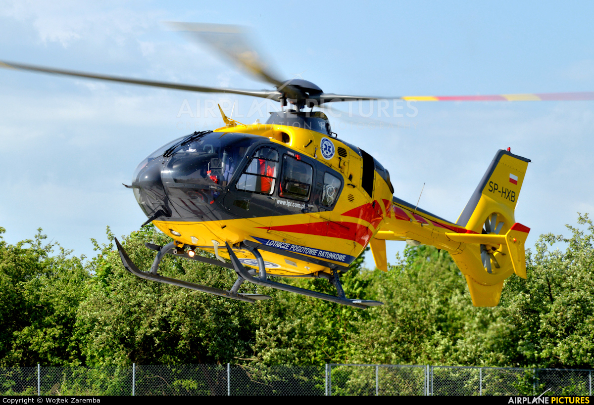 Polish Medical Air Rescue - Lotnicze Pogotowie Ratunkowe SP-HXB aircraft at Siemiatycze Hospital