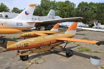 - - Czech - Air Force Letov KT-04