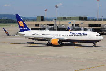 TF-ISP - Icelandair Boeing 767-300