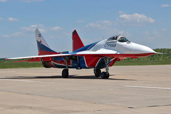 RF-91925 - Russia - Air Force "Strizhi" Mikoyan-Gurevich MiG-29