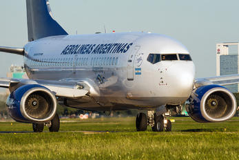 LV-CBT - Aerolineas Argentinas Boeing 737-700
