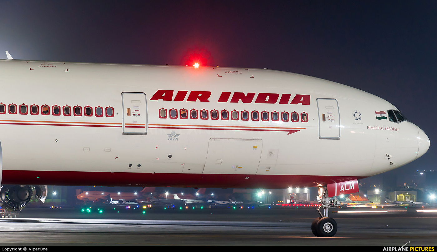 Air India VT-ALM aircraft at Mumbai - Chhatrapati Shivaji Intl
