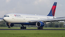 Delta Air Lines N812NW image