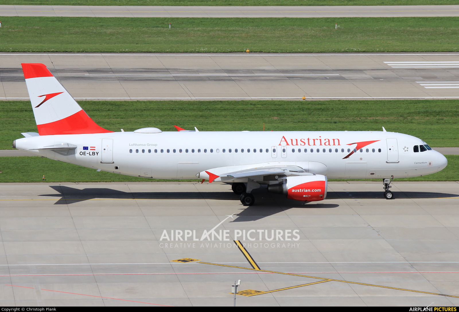 Austrian Airlines/Arrows/Tyrolean OE-LBY aircraft at Zurich