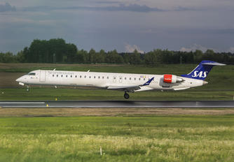 EI-FPO - SAS - Scandinavian Airlines Canadair CL-600 CRJ-900