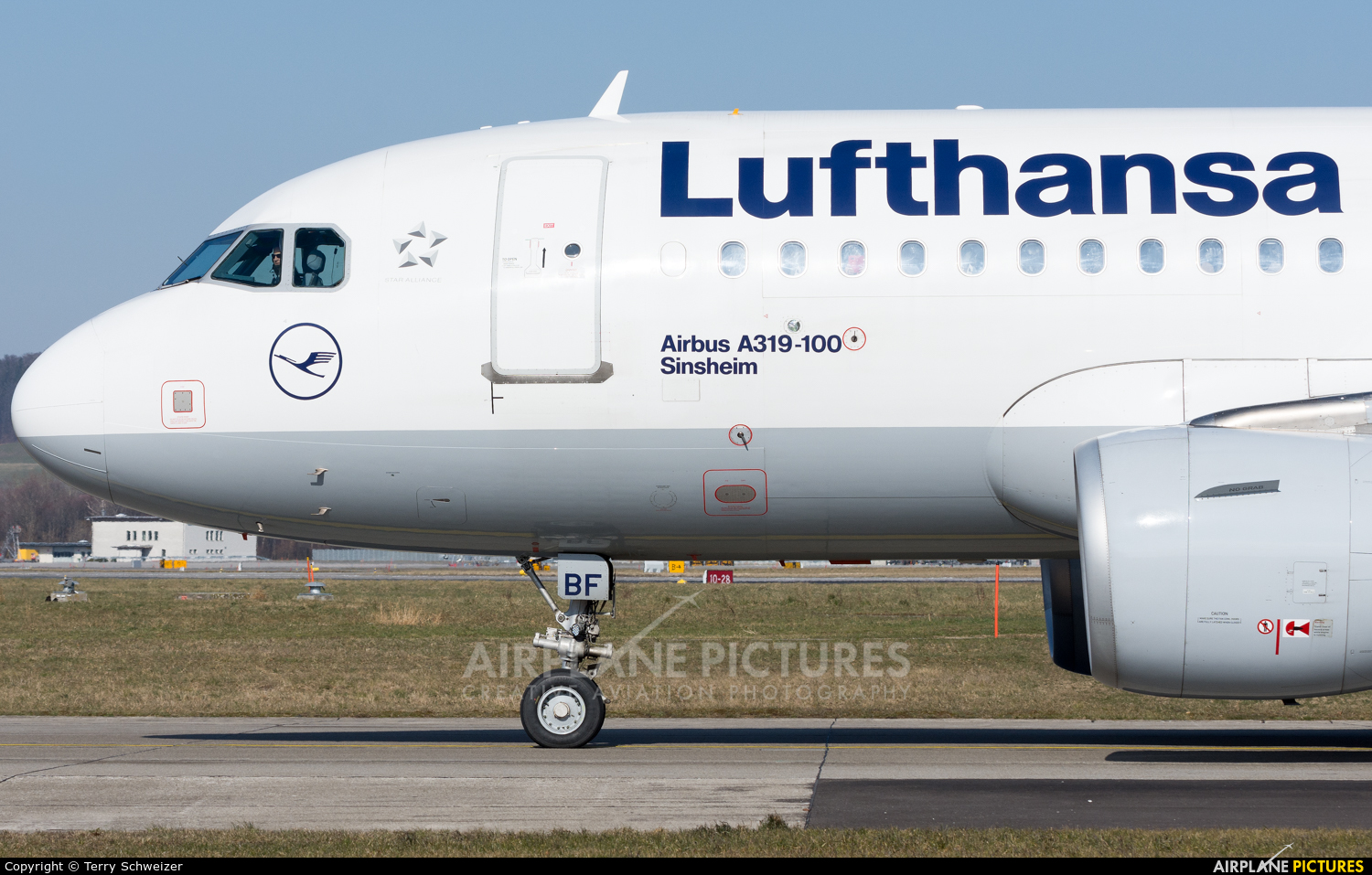 Lufthansa D-AIBF aircraft at Zurich