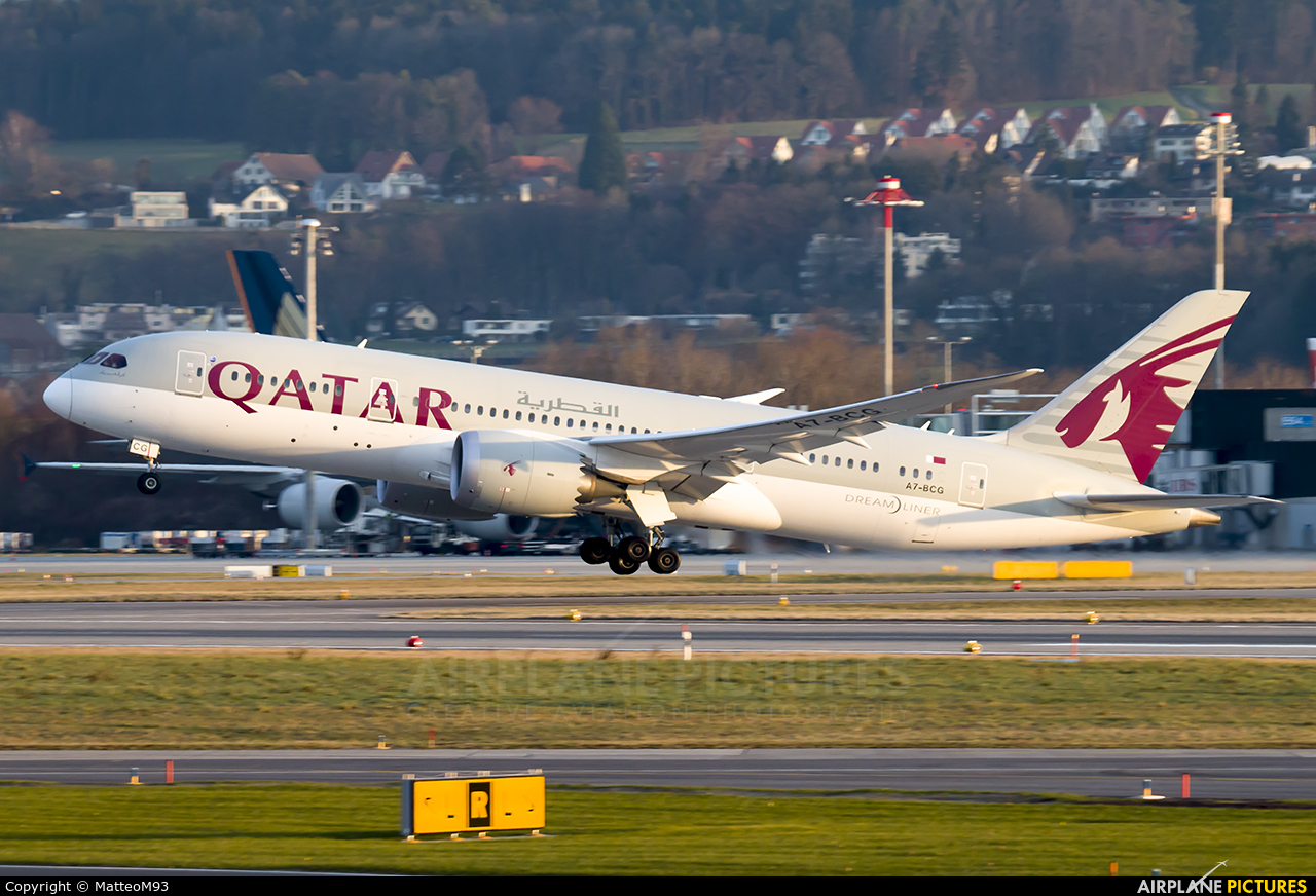 Qatar Airways A7-BCG aircraft at Zurich
