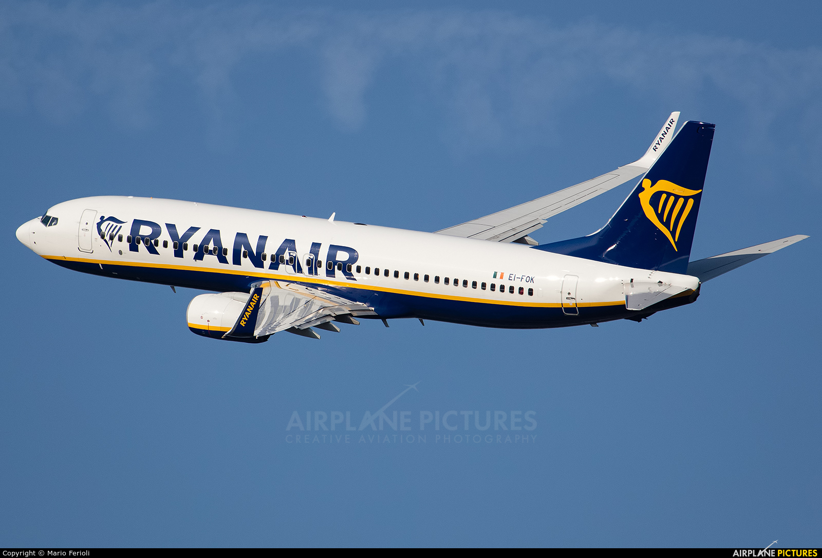 Ryanair EI-FOK aircraft at Milan - Malpensa