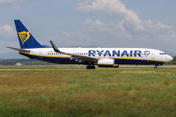 EI-EBO - Ryanair Boeing 737-800