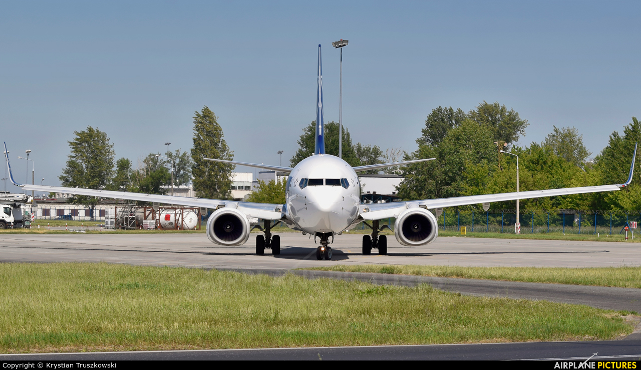 LOT - Polish Airlines SP-LWC aircraft at Warsaw - Frederic Chopin
