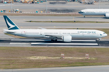 B-KPM - Cathay Pacific Boeing 777-300ER