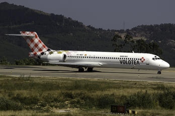 EC-MGT - Volotea Airlines Boeing 717