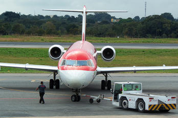 PR-OAI - Avianca Brasil Fokker 100