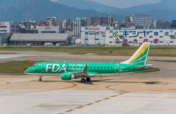 JA11FJ - Fuji Dream Airlines Embraer ERJ-175 (170-200)