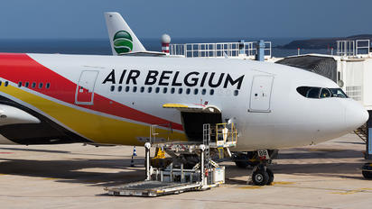 OO-ABB - Air Belgium Airbus A340-300