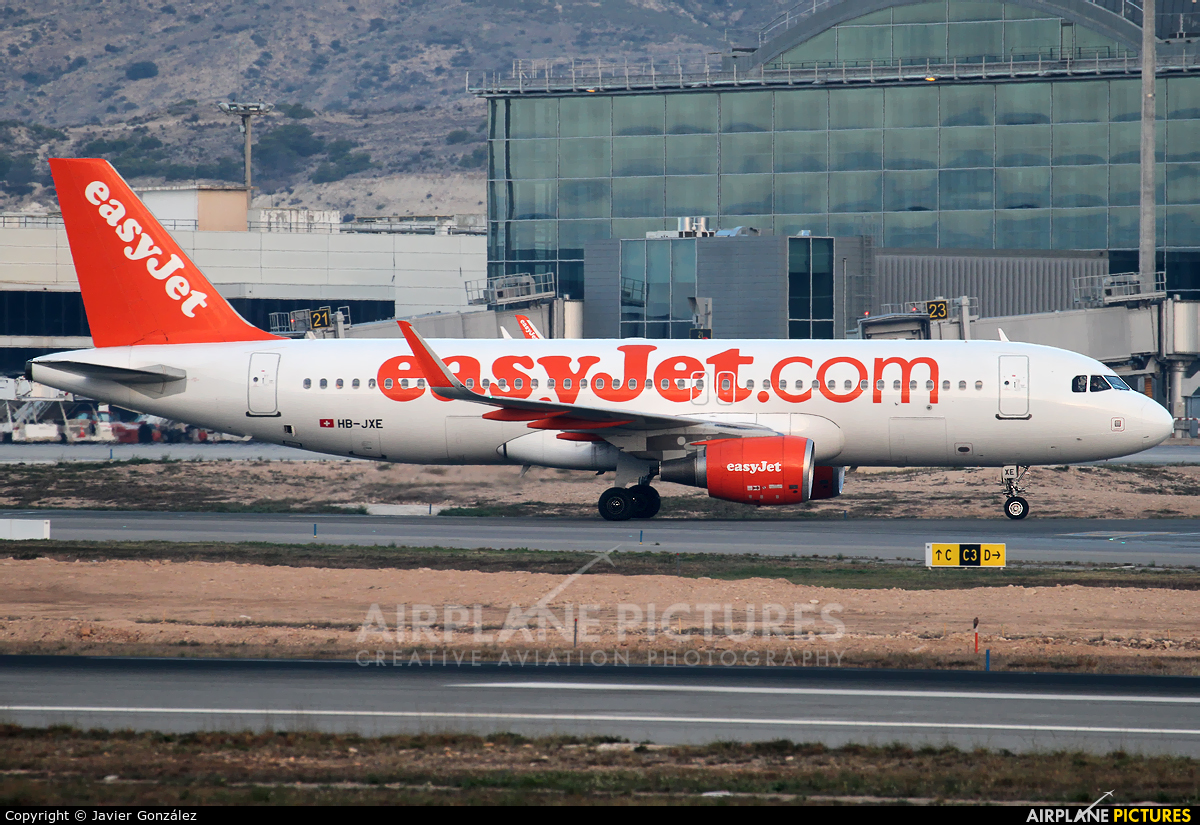 easyJet Switzerland HB-JXE aircraft at Alicante - El Altet