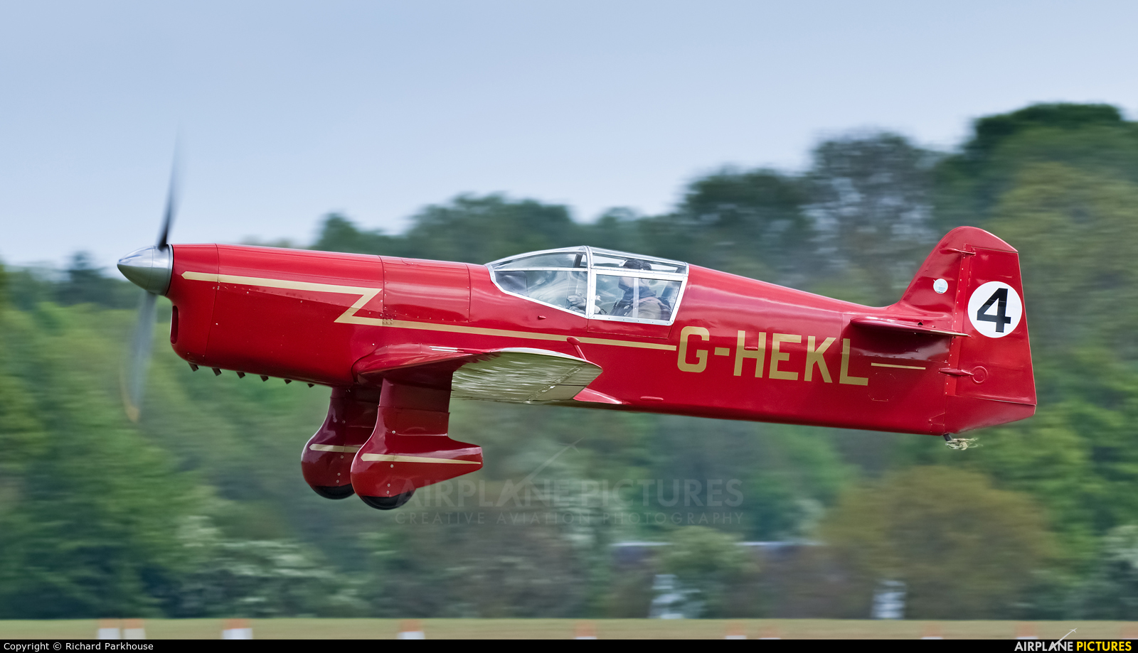 Private G-HEKL aircraft at Old Warden