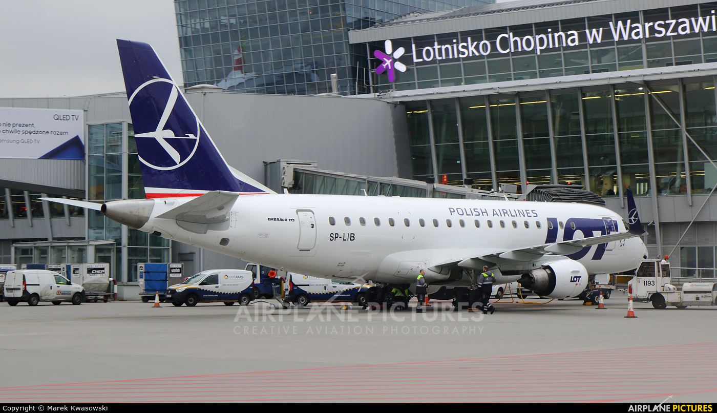 LOT - Polish Airlines SP-LIB aircraft at Warsaw - Frederic Chopin