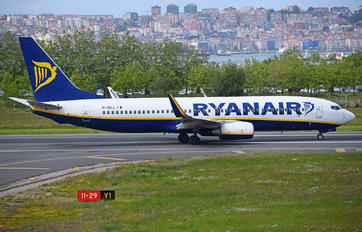 EI-DCJ - Ryanair Boeing 737-800