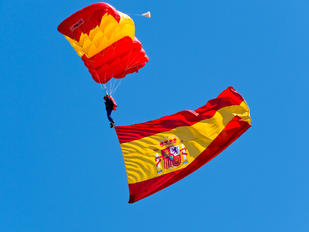 - - Spain - Air Force Parachute Military