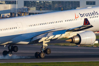 OO-SFM - Brussels Airlines Airbus A330-300
