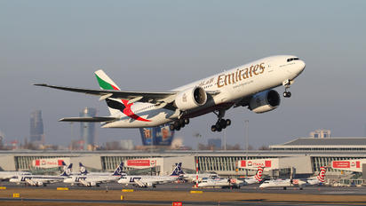 A6-EWF - Emirates Airlines Boeing 777-200LR