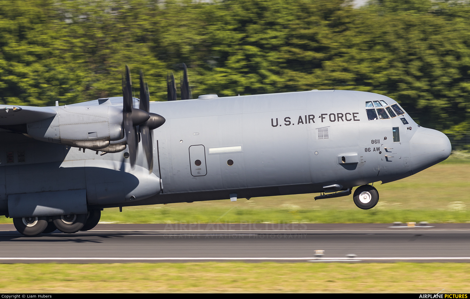 USA - Air Force 06-8611 aircraft at Rotterdam