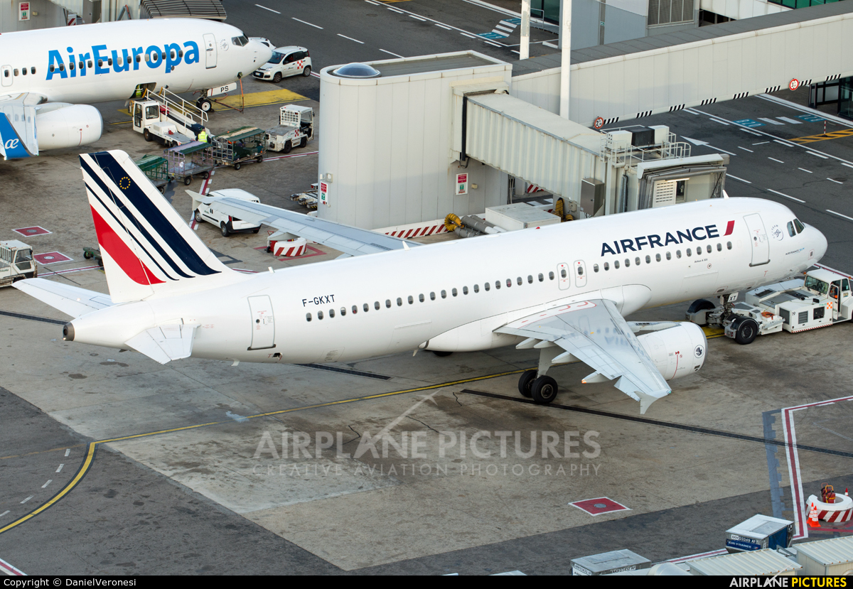 Air France F-GKXT aircraft at Rome - Fiumicino