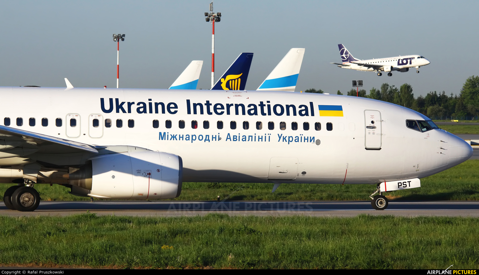 Ukraine International Airlines UR-PST aircraft at Warsaw - Frederic Chopin