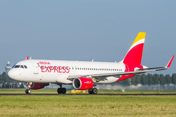 EC-LYM - Iberia Express Airbus A320