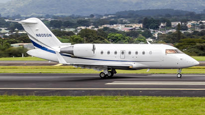 N605GN - Private Canadair CL-600 Challenger 605