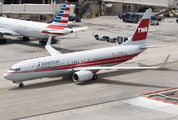 American Airlines N915NN image
