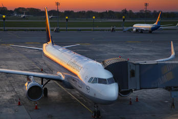 D-AIUJ - Lufthansa Airbus A320