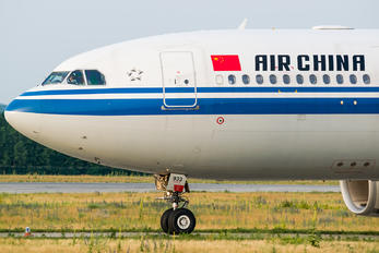 B-5933 - Air China Airbus A330-200