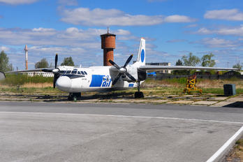 RA-46267 - UTair Express Antonov An-24
