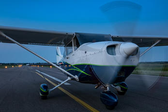 D-EEFI - Private Cessna 172 Skyhawk (all models except RG)