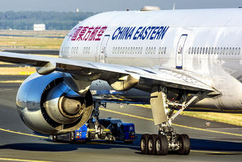 B-7868 - China Eastern Airlines Boeing 777-300ER
