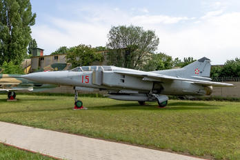 15 - Hungary - Air Force Mikoyan-Gurevich MiG-23UB
