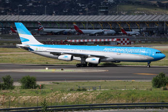 LV-FPU - Aerolineas Argentinas Airbus A340-300