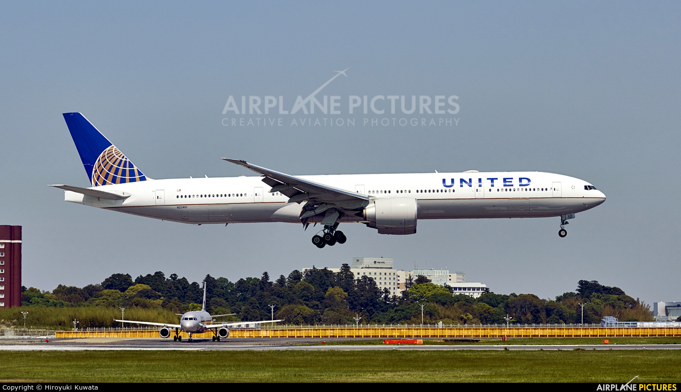 United Airlines N2341U aircraft at Tokyo - Narita Intl