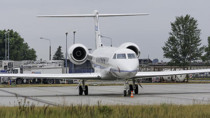 N127GG - Private Gulfstream Aerospace G-V, G-V-SP, G500, G550