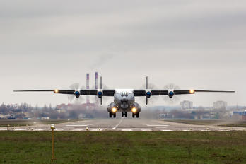 RF-09328 - Russia - Air Force Antonov An-22