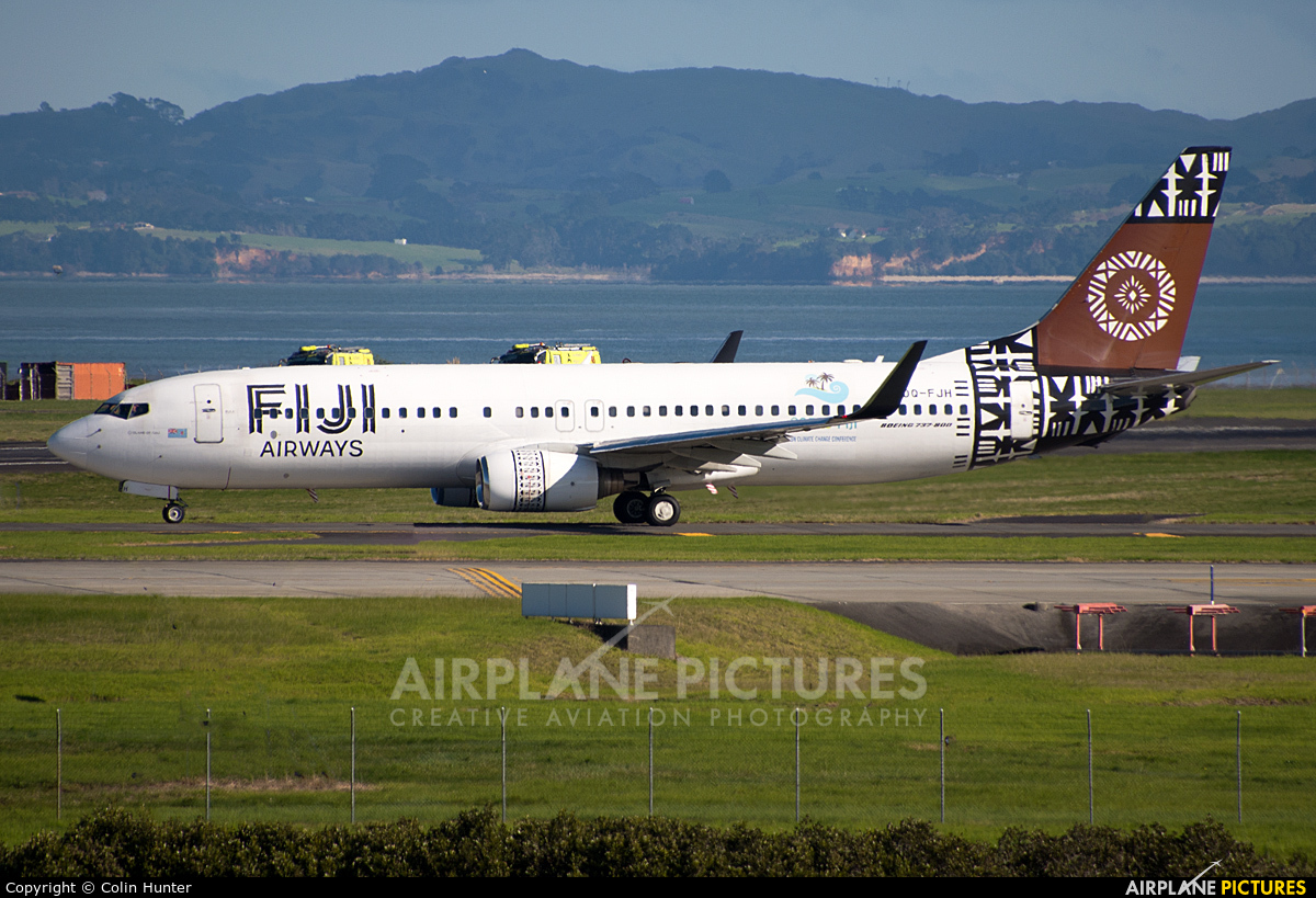 Fiji Airways DQ-FJH aircraft at Auckland Intl