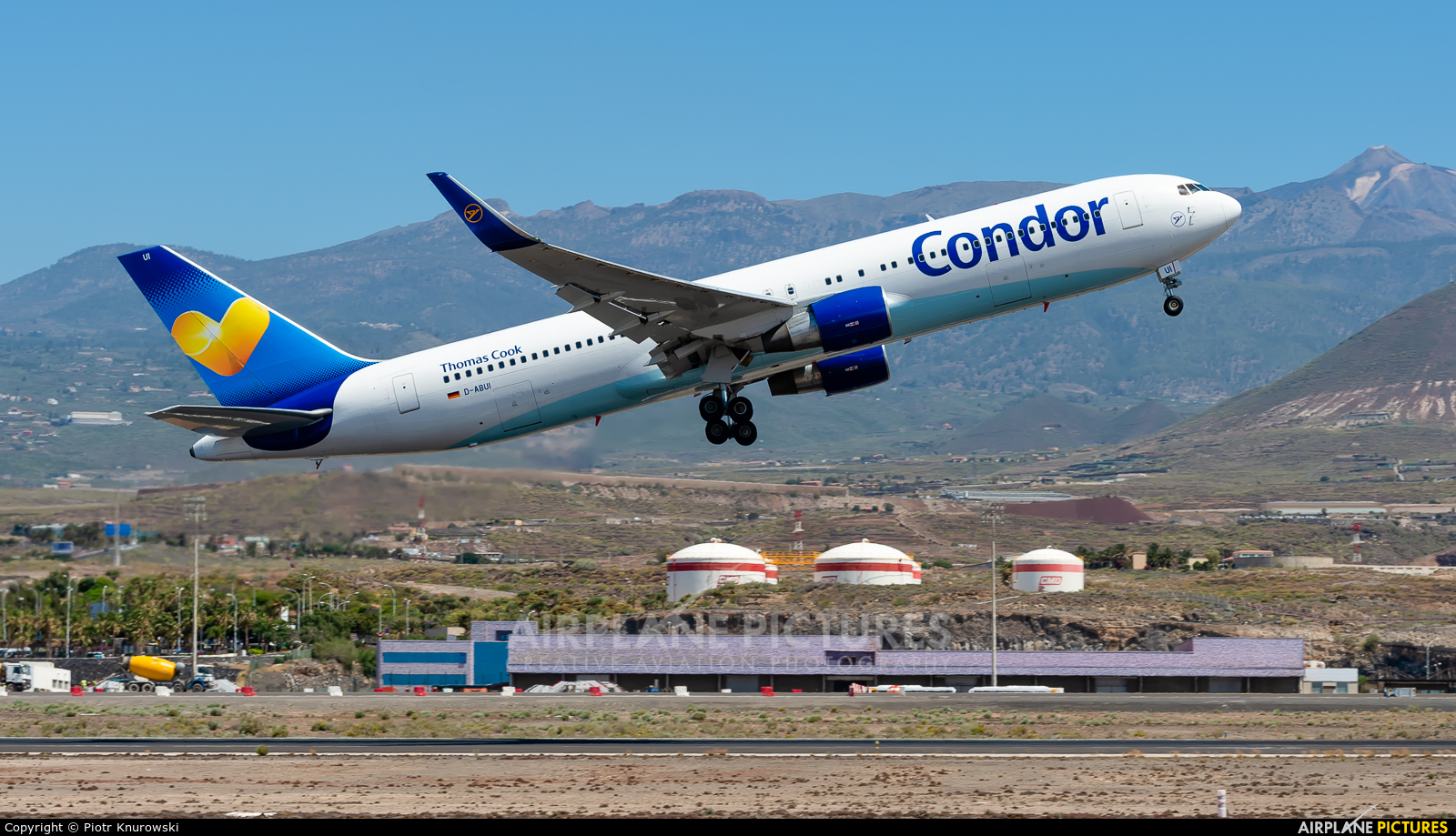 Condor D-ABUI aircraft at Tenerife Sur - Reina Sofia