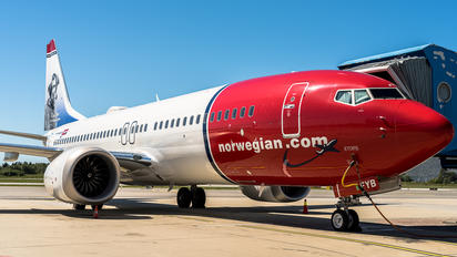 EI-FYB - Norwegian Air Shuttle Boeing 737-8 MAX