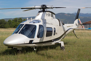 I-SIRI - Private Agusta Westland AW109 E Power Elite
