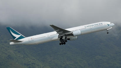 B-HNM - Cathay Pacific Boeing 777-300